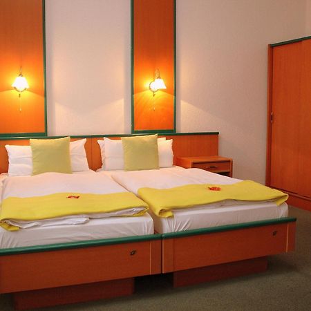 Haus Alexander Hotel Heringsdorf  Ruang foto