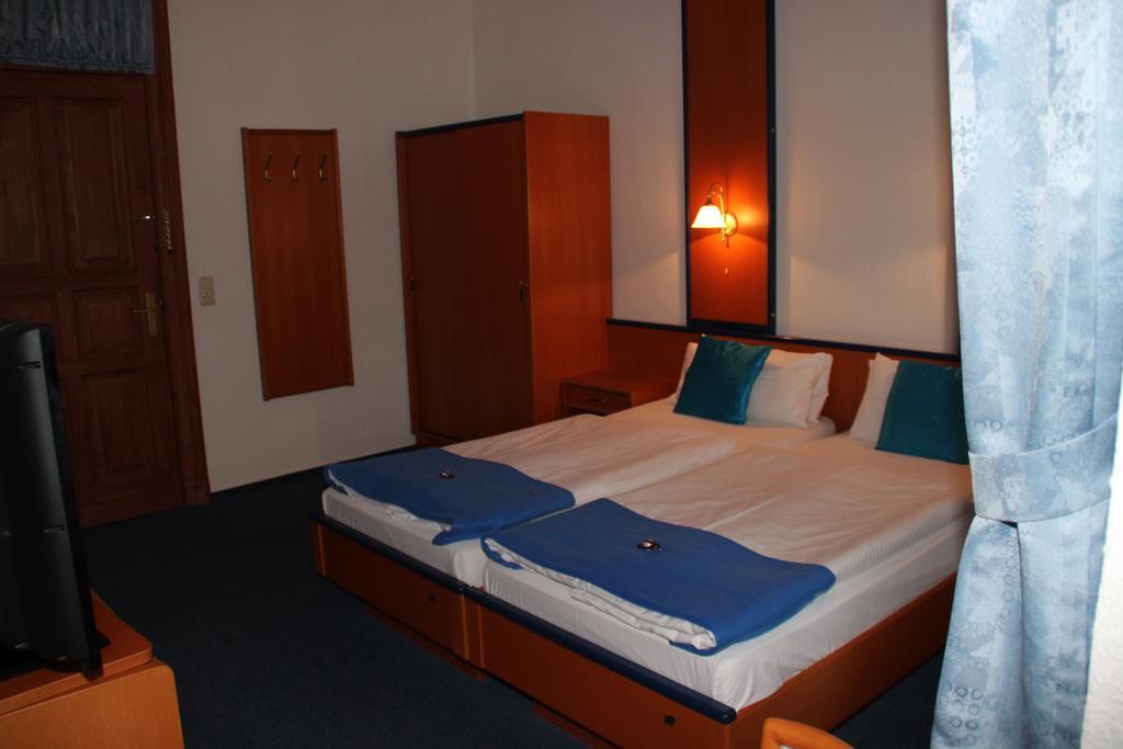 Haus Alexander Hotel Heringsdorf  Bagian luar foto