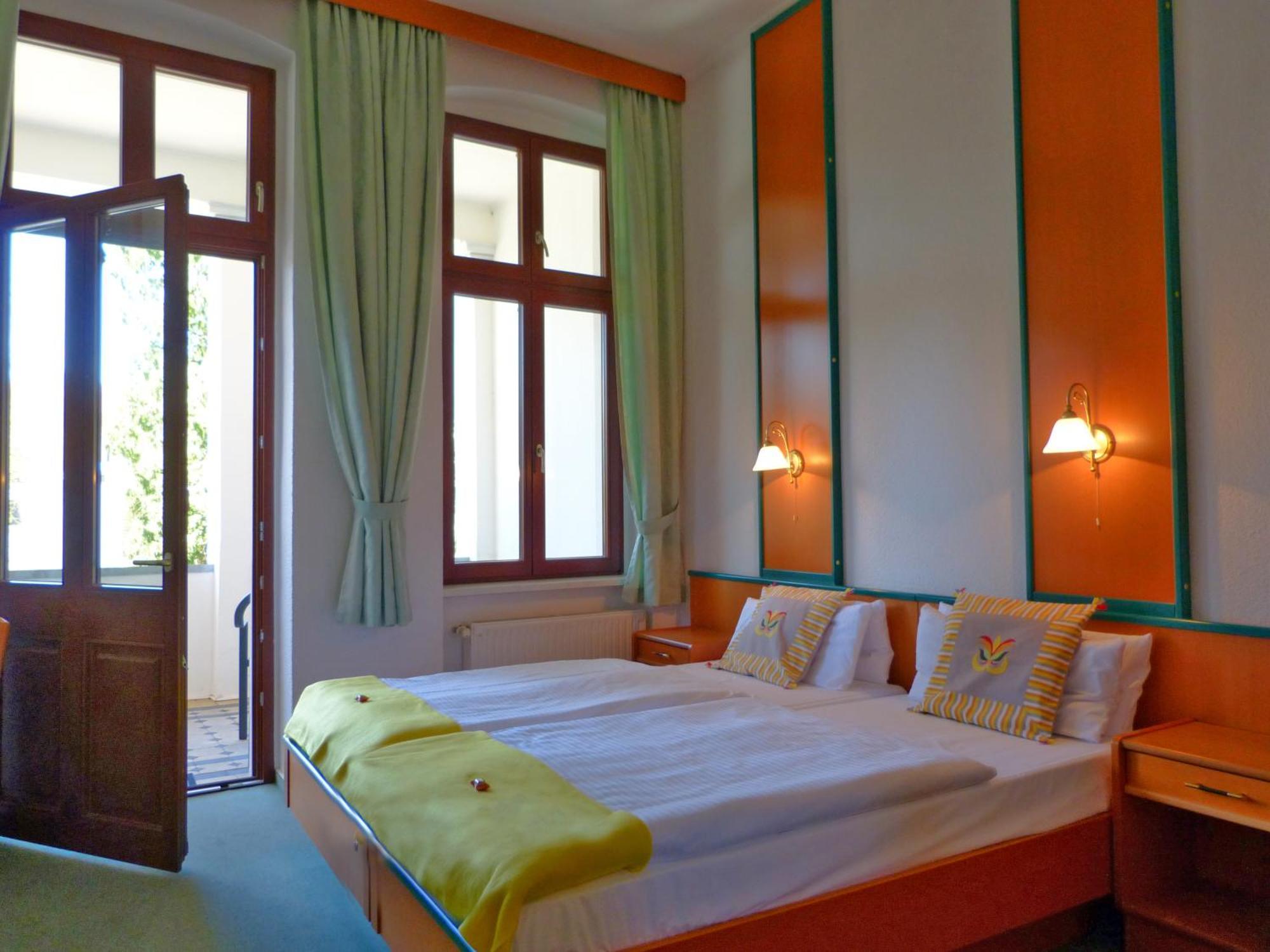 Haus Alexander Hotel Heringsdorf  Ruang foto