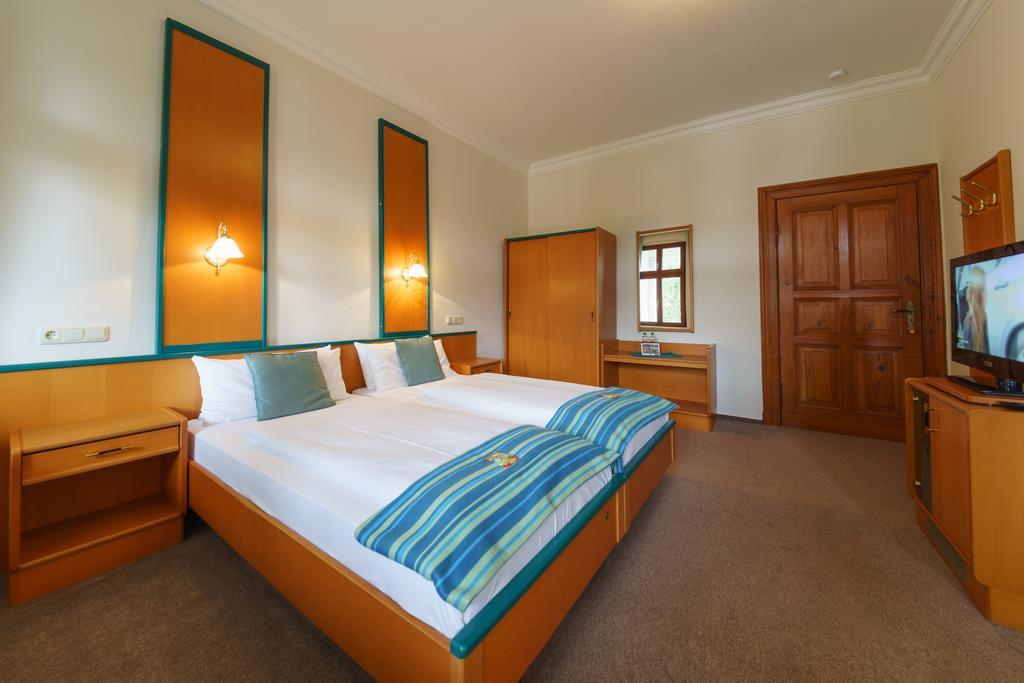 Haus Alexander Hotel Heringsdorf  Bagian luar foto