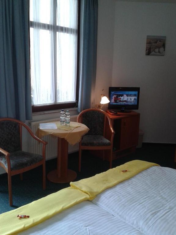 Haus Alexander Hotel Heringsdorf  Bagian luar foto