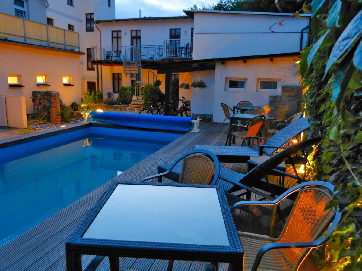 Haus Alexander Hotel Heringsdorf  Bagian luar foto